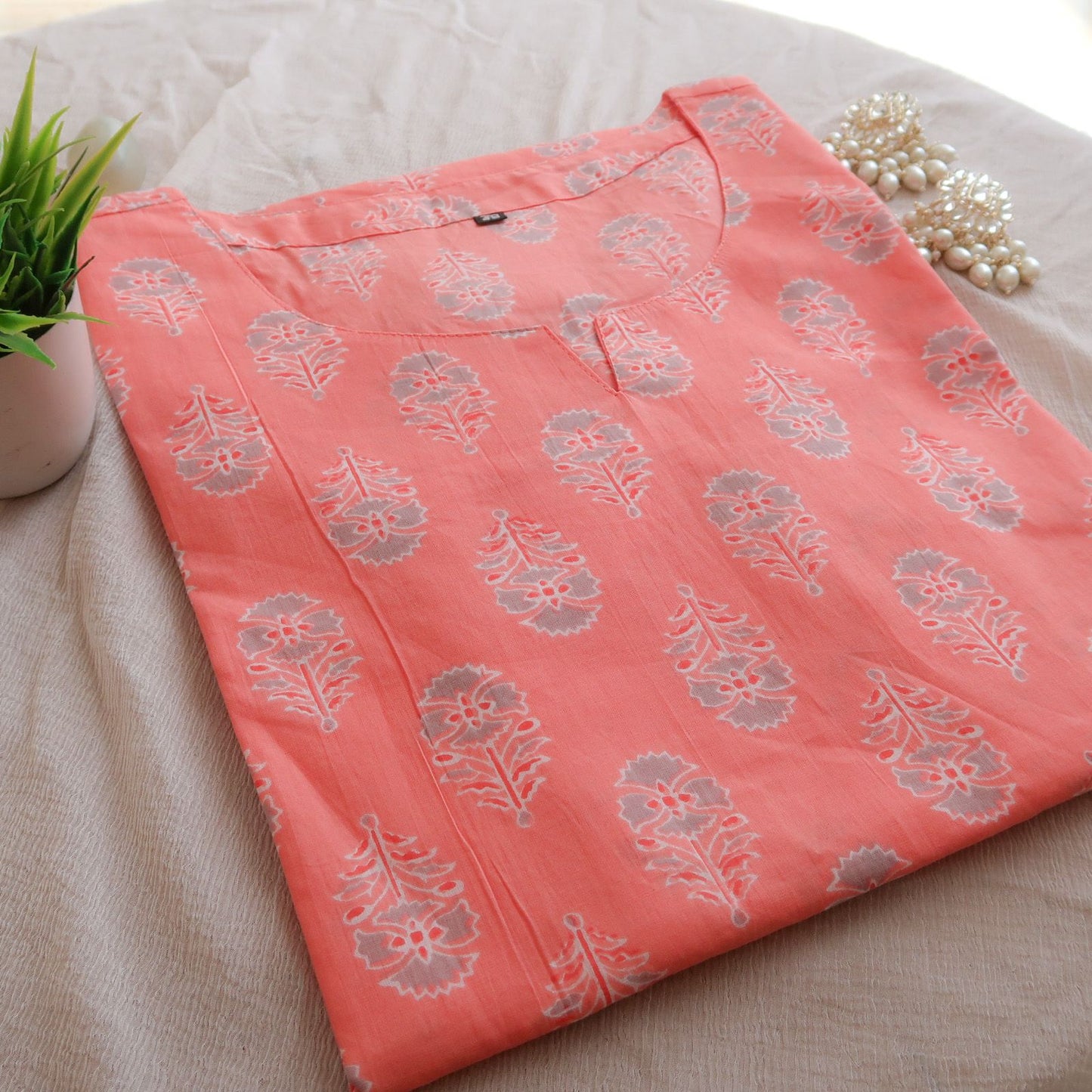 Grace Flower Short Kurti (Slim Fit)