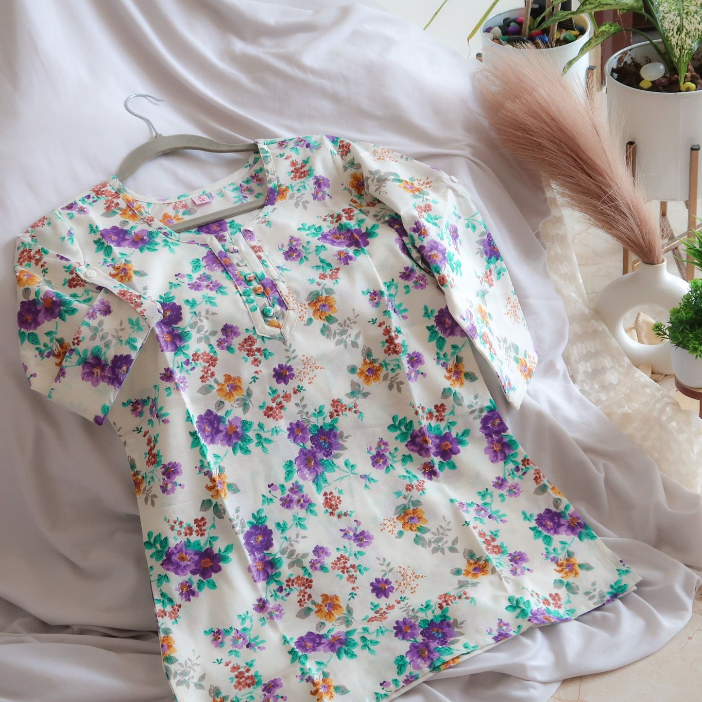 Meadow Blooms White Short Kurti