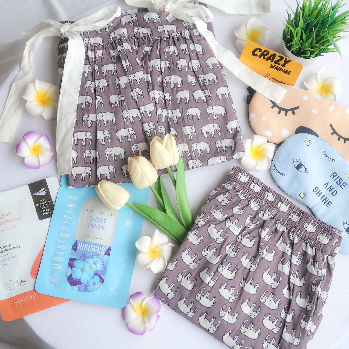 Lucky Elephants Bow Co-ord Set