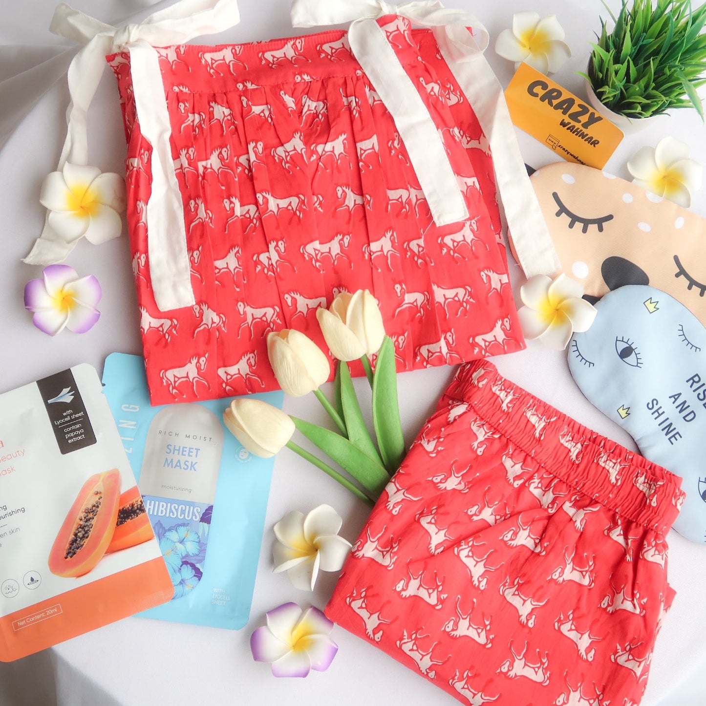 Chirpy Love Bow Co-ord Set