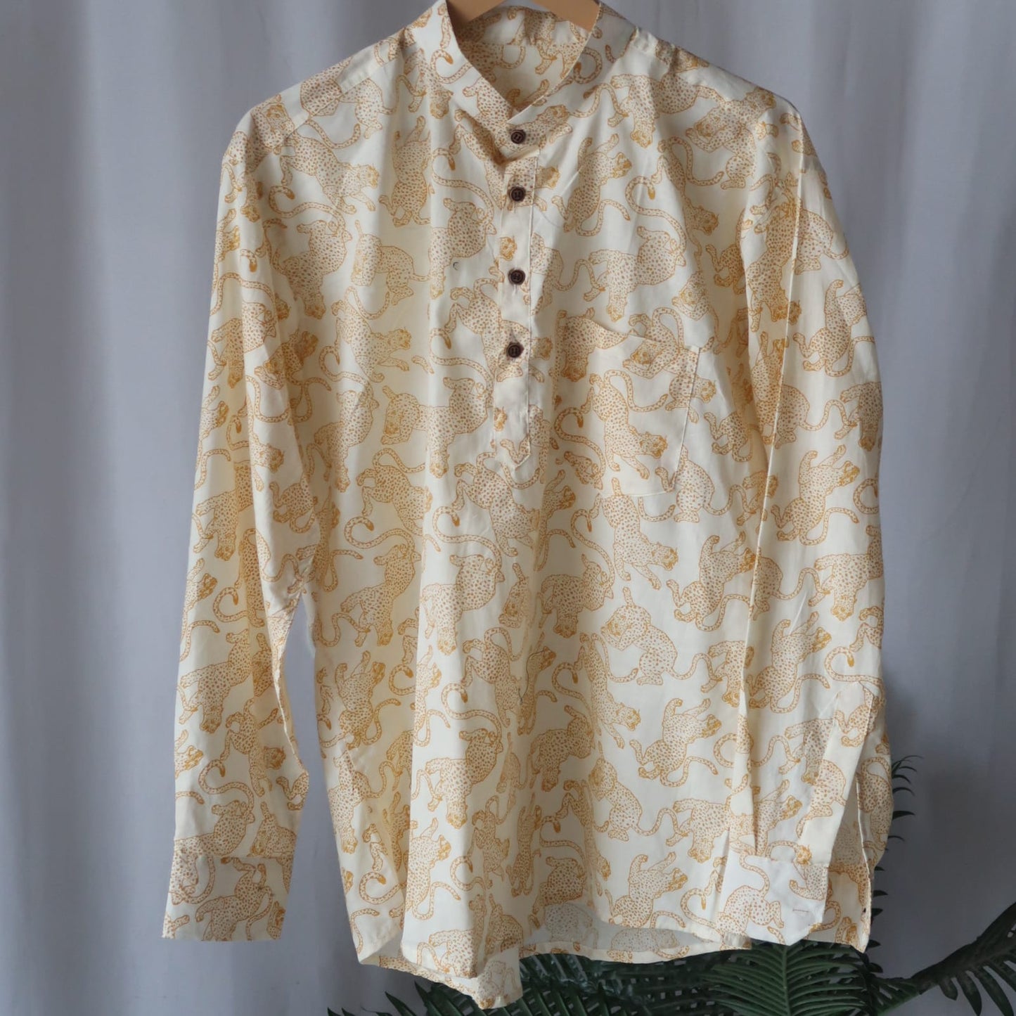 Golden Tiger Men Short Kurta (Regular Fit)