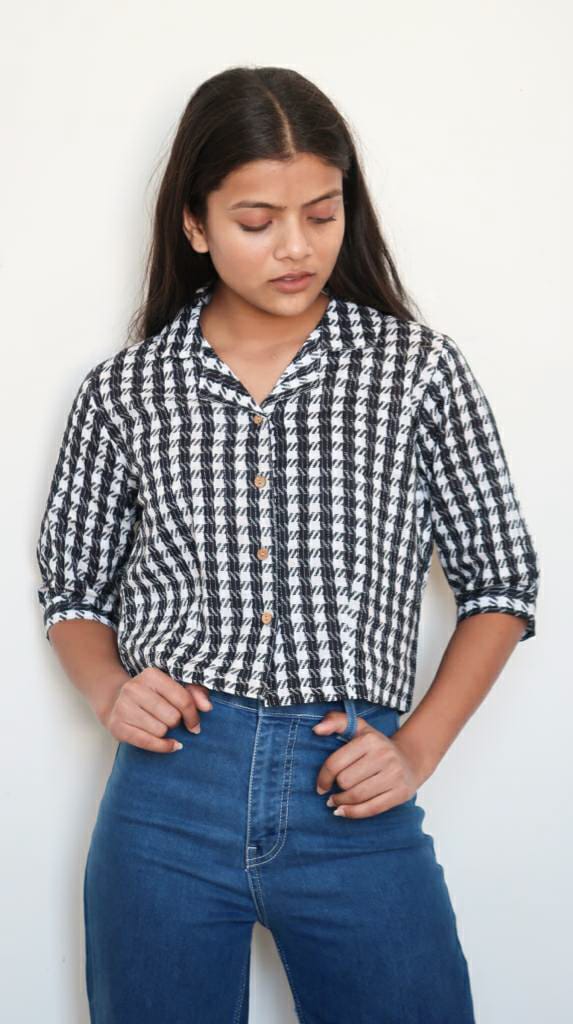 Basic Black & White Cotton Crop Top