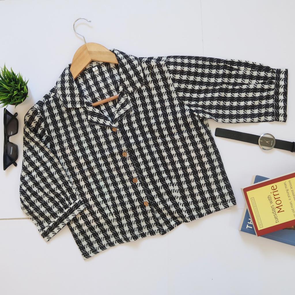 Basic Black & White Cotton Crop Top