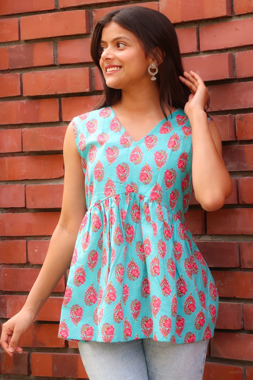 The Floral Drama Alia Sleeveless Top Short Kurti