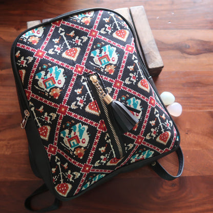 Classic Vintage Compact Backpack